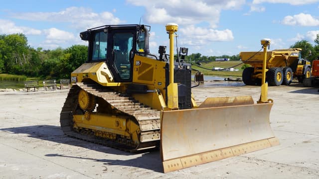 Image of Caterpillar D5 LGP equipment image 3