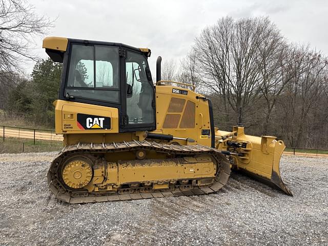 Image of Caterpillar D5K2 LGP equipment image 2