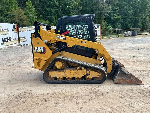 Image of Caterpillar 259D3 equipment image 3