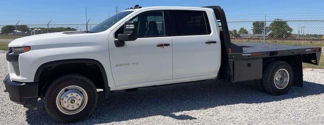 Image of Chevrolet 3500HD equipment image 2