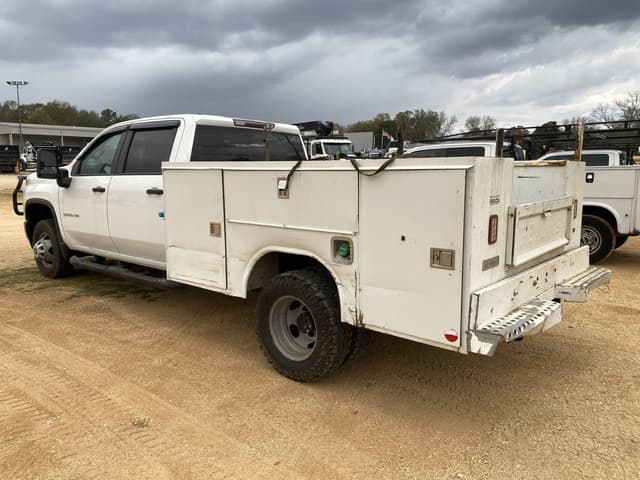 Image of Chevrolet 3500HD equipment image 1