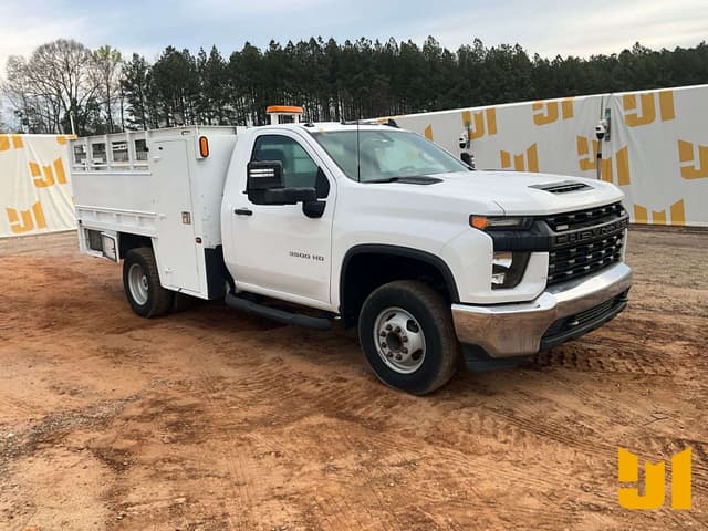 Image of Chevrolet 3500HD equipment image 2