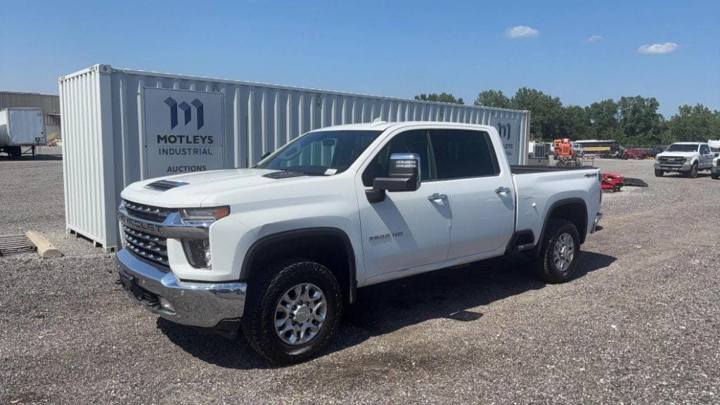 2020 Chevrolet 2500HD Equipment Image0
