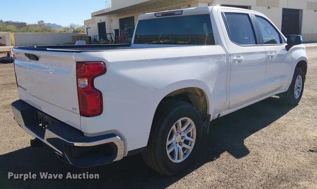 Image of Chevrolet 1500 equipment image 4