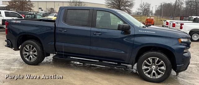 Image of Chevrolet 1500 equipment image 3