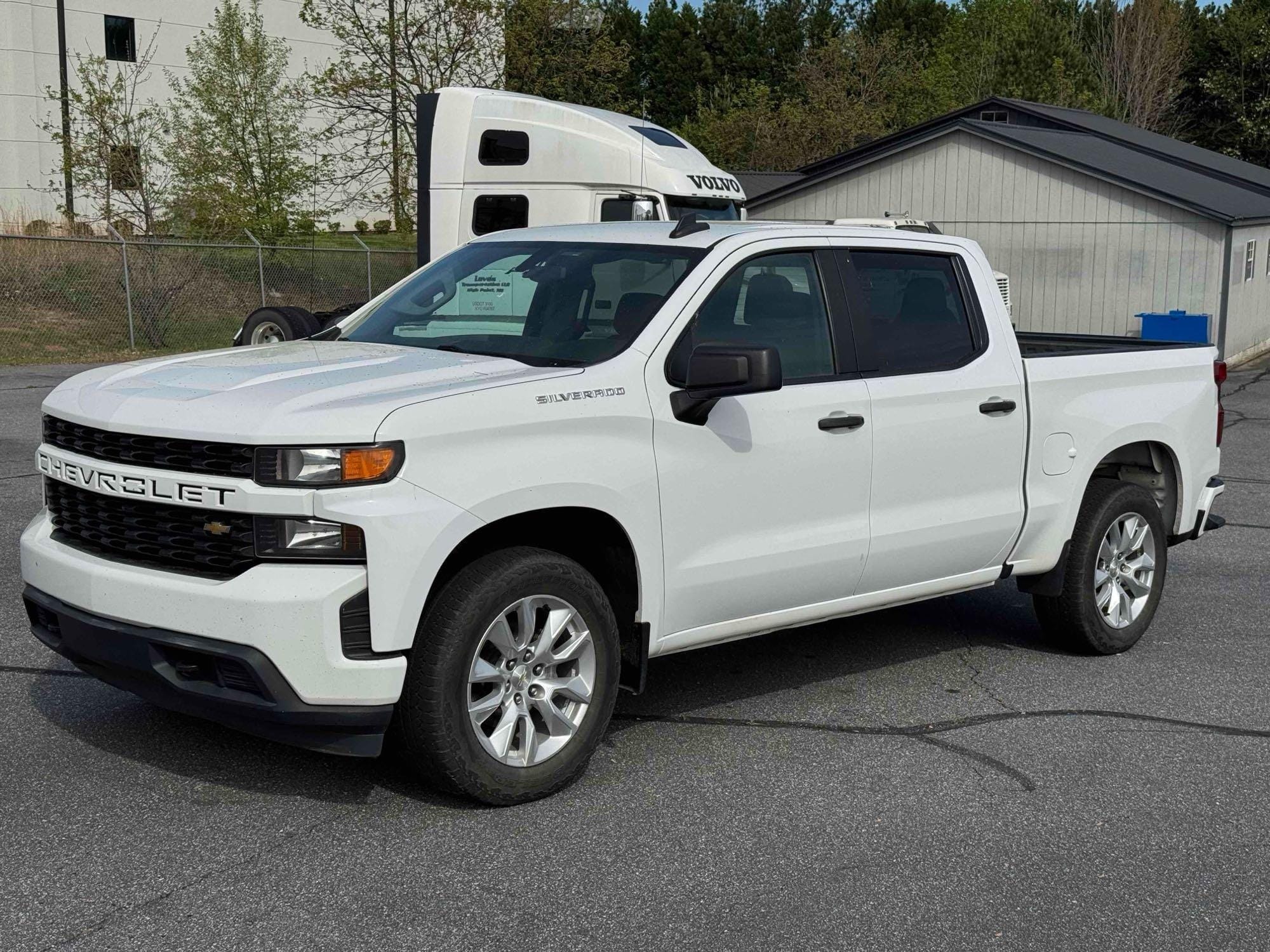 2020 Chevrolet 1500 Equipment Image0