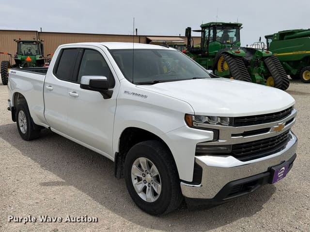 Image of Chevrolet 1500 equipment image 2