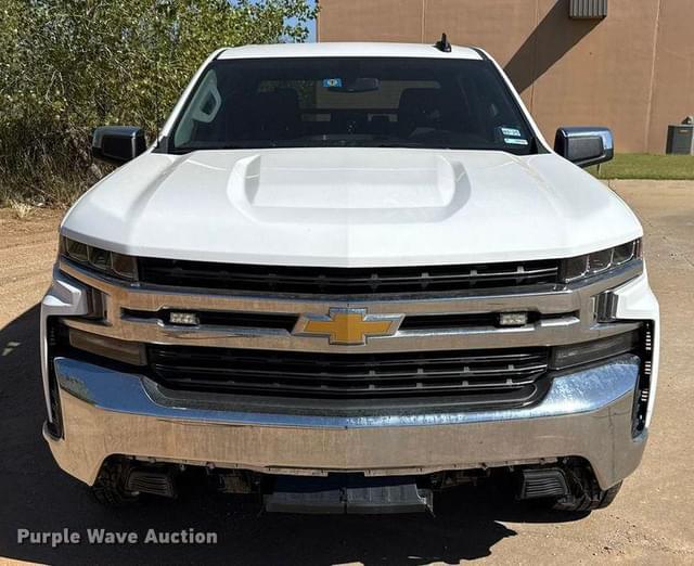 Image of Chevrolet 1500 equipment image 1