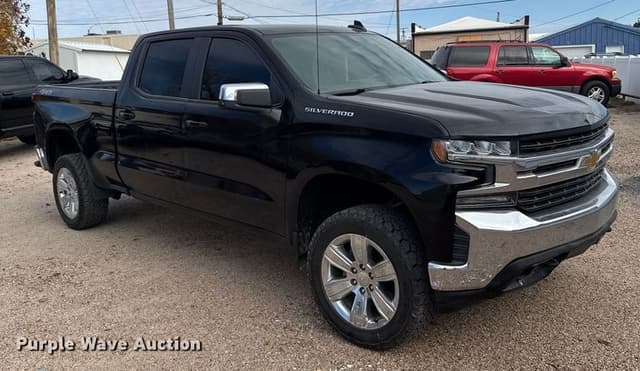 Image of Chevrolet 1500 equipment image 2