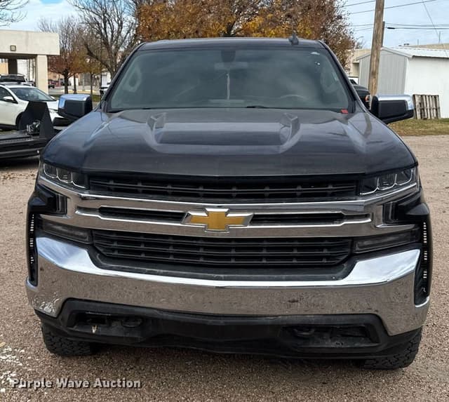 Image of Chevrolet 1500 equipment image 1