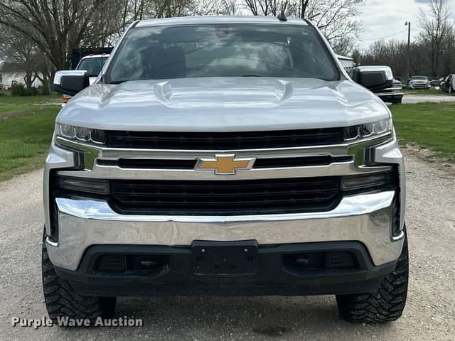 Image of Chevrolet 1500 equipment image 1