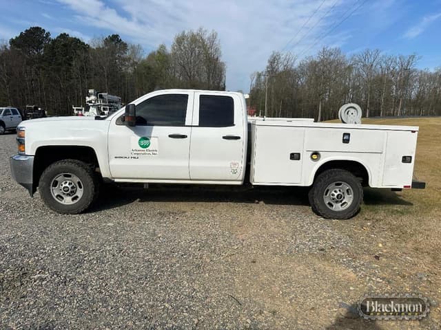 Image of Chevrolet 2500HD equipment image 1