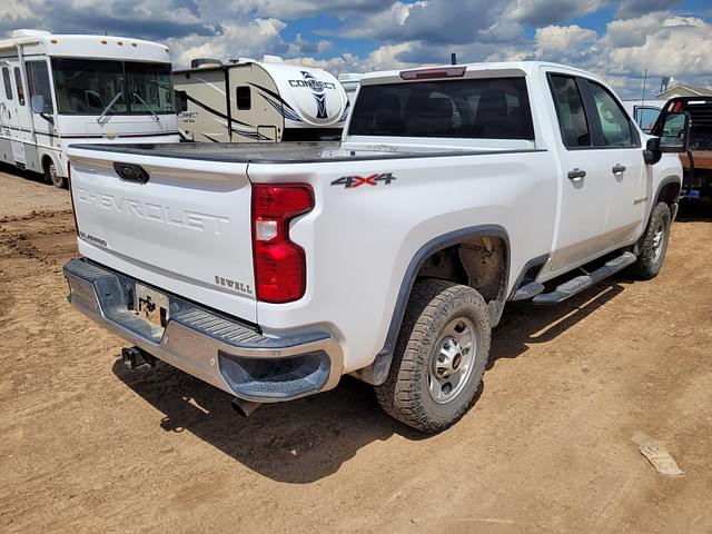Image of Chevrolet 2500 equipment image 2