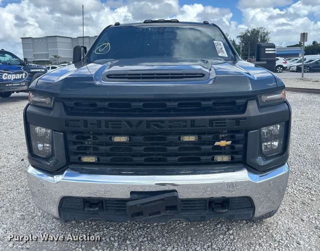 Image of Chevrolet 2500HD equipment image 1