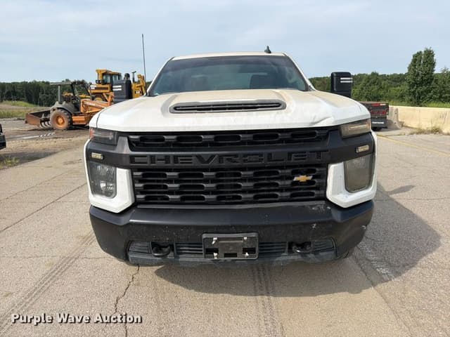 Image of Chevrolet 2500HD equipment image 1