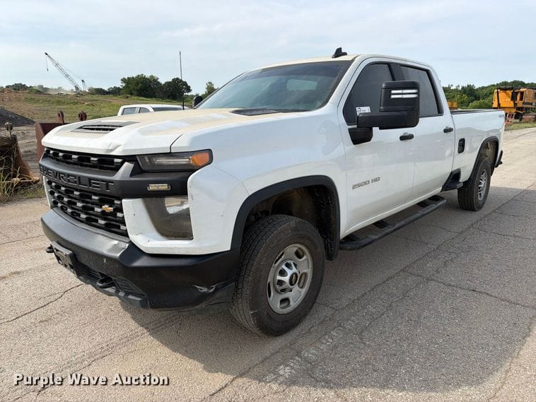 2020 Chevrolet 2500HD Equipment Image0