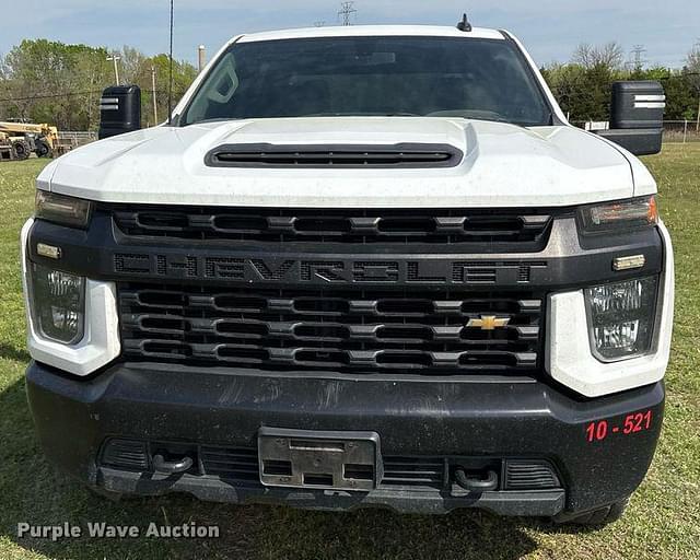 Image of Chevrolet 2500HD equipment image 1