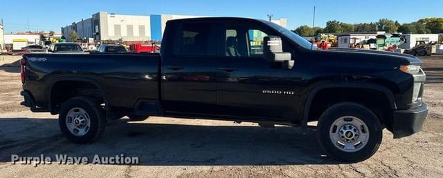 Image of Chevrolet 2500HD equipment image 3