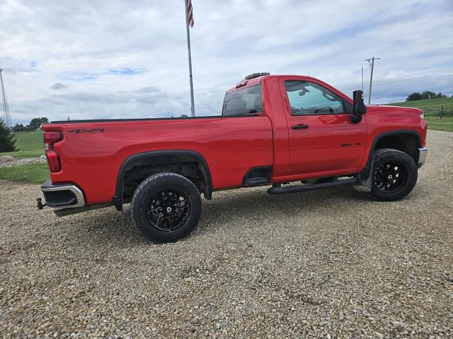 Image of Chevrolet 3500 equipment image 1