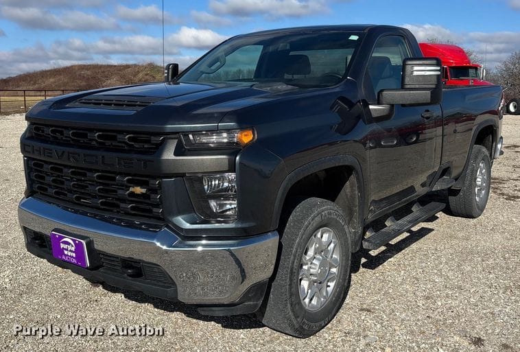 2020 Chevrolet 3500HD Equipment Image0