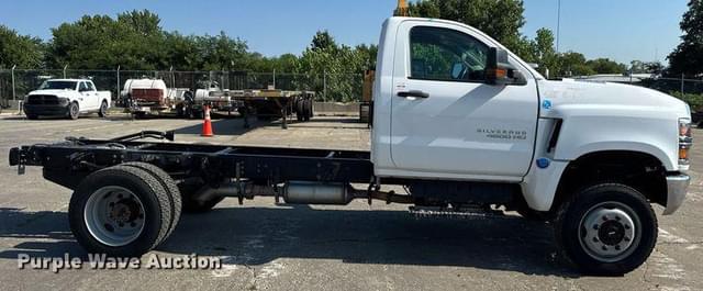Image of Chevrolet 4500 equipment image 3