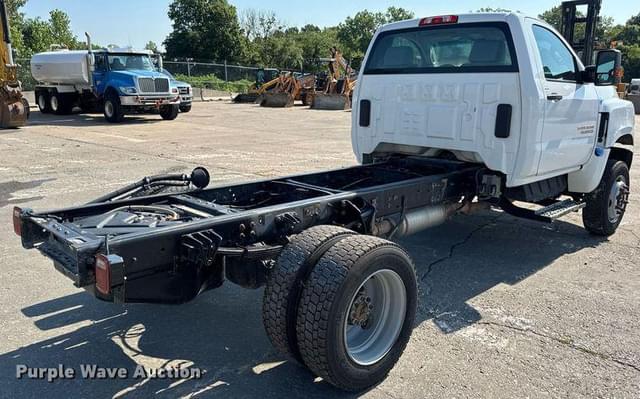 Image of Chevrolet 4500 equipment image 4
