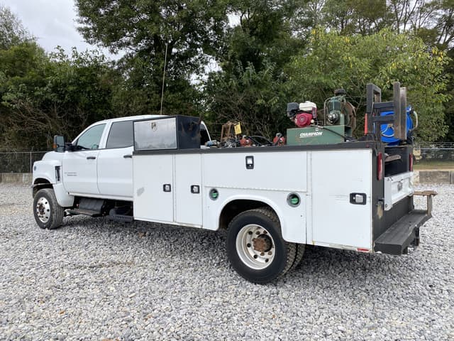 Image of Chevrolet 5500HD equipment image 1