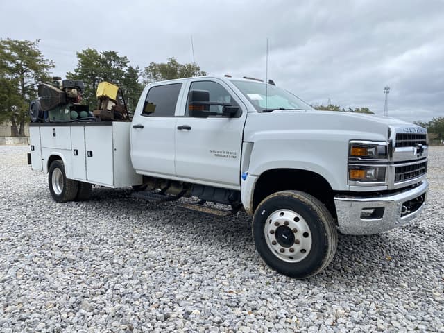 Image of Chevrolet 5500HD equipment image 3