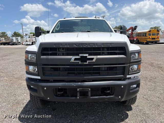 Image of Chevrolet 5500HD equipment image 1