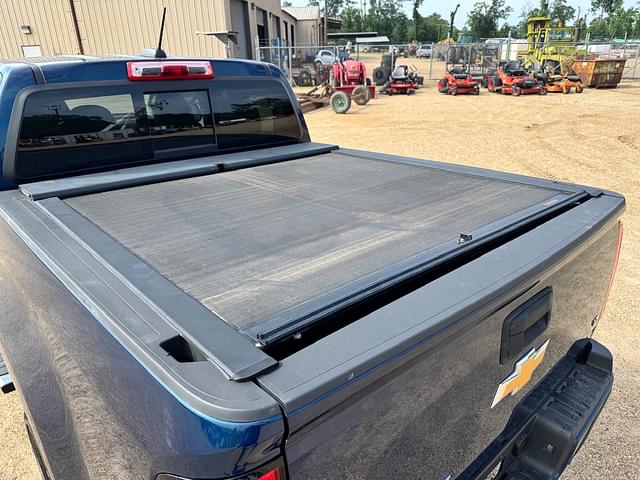 Image of Chevrolet Colorado equipment image 3