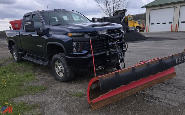 Image of Chevrolet 2500HD equipment image 4