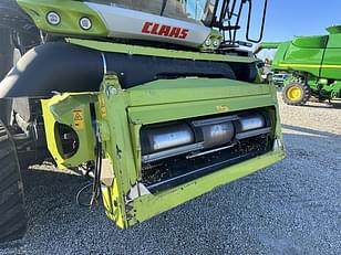 Main image CLAAS Lexion 8800TT 4