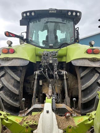 Image of CLAAS Axion 860 equipment image 4
