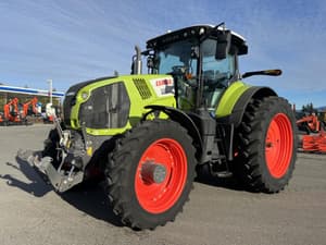 2020 CLAAS Axion 880 Image
