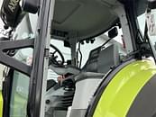 Thumbnail image CLAAS Axion 880 29