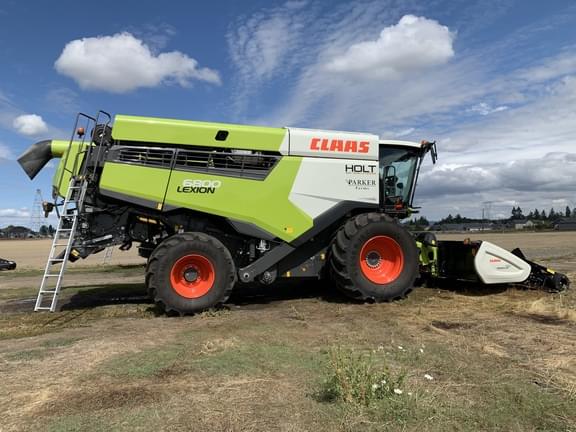 Image of CLAAS Lexion 6800 equipment image 2