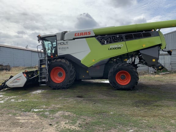 Main image CLAAS Lexion 6800