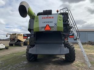 Main image CLAAS Lexion 6800 1