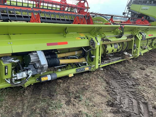 Image of CLAAS 1080 Convio equipment image 2