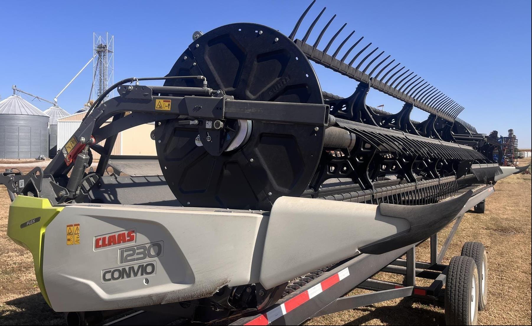 2020 CLAAS 1230 Convio Equipment Image0