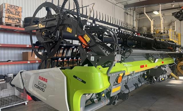 Image of CLAAS Convio Flex 1230 equipment image 1