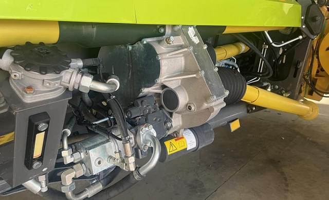 Image of CLAAS Convio Flex 1230 equipment image 4