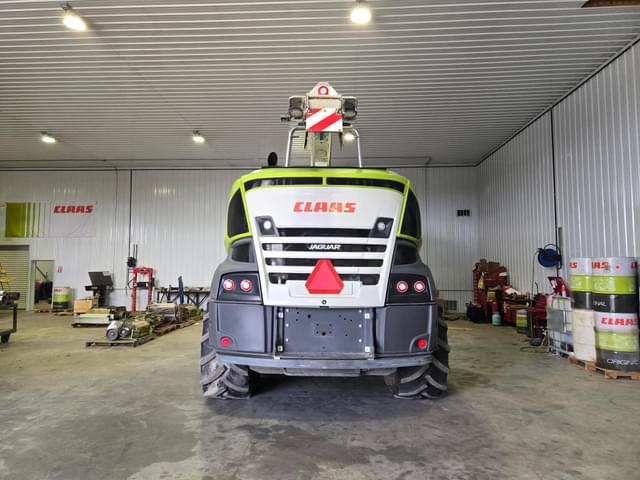 Image of CLAAS Jaguar 990 equipment image 3