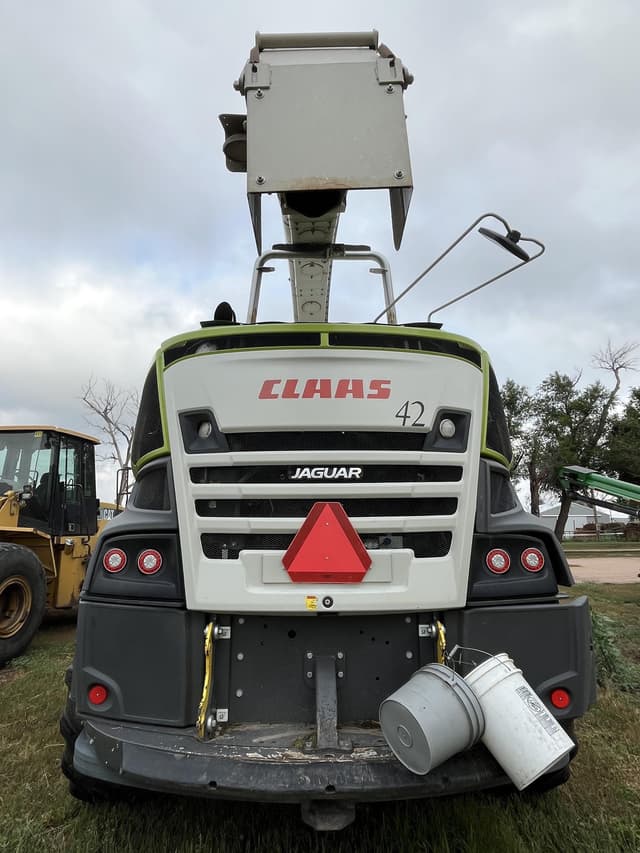 Image of CLAAS Jaguar 990 equipment image 4