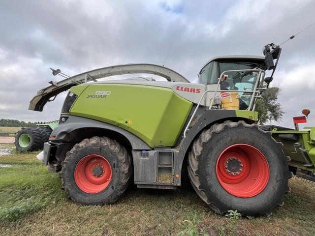 Image of CLAAS Jaguar 990 equipment image 1