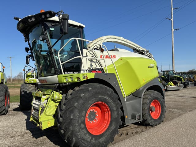 Image of CLAAS Jaguar 990 equipment image 1