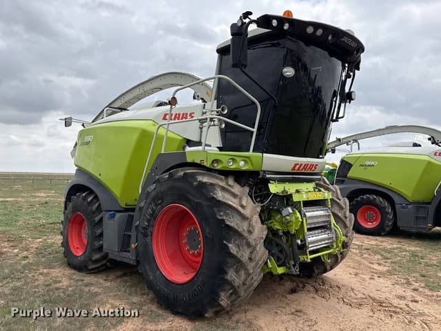 Image of CLAAS Jaguar 990 equipment image 2