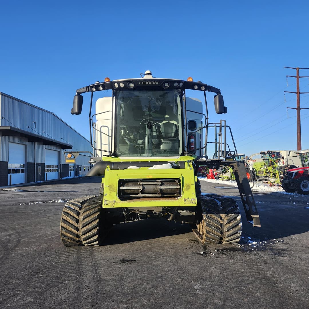 Image of CLAAS Lexion 7400TT Primary image