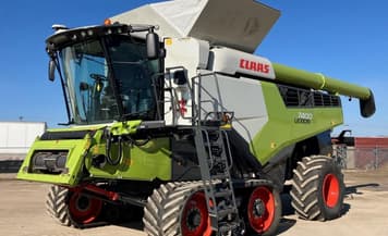 Main image CLAAS Lexion 7400TT