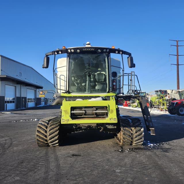 Image of CLAAS Lexion 7400TT equipment image 1
